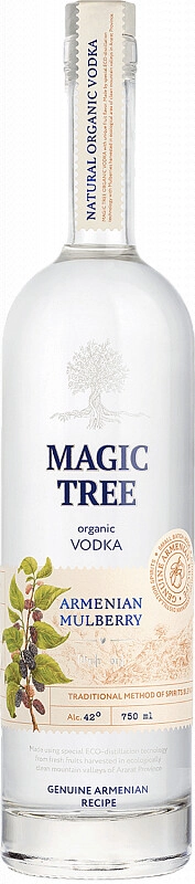 Водка плодовая Magic Tree (Меджик Три) тутовая 40% 0,75л